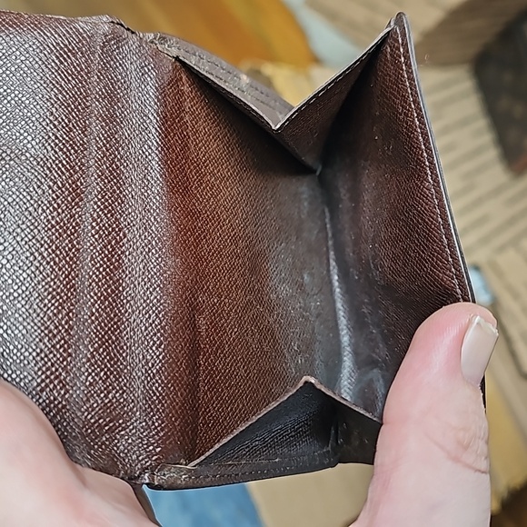 Authentic 2005 Vintage Louis Vuitton Damier Ebene Elise Wallet - Picture 7 of 10